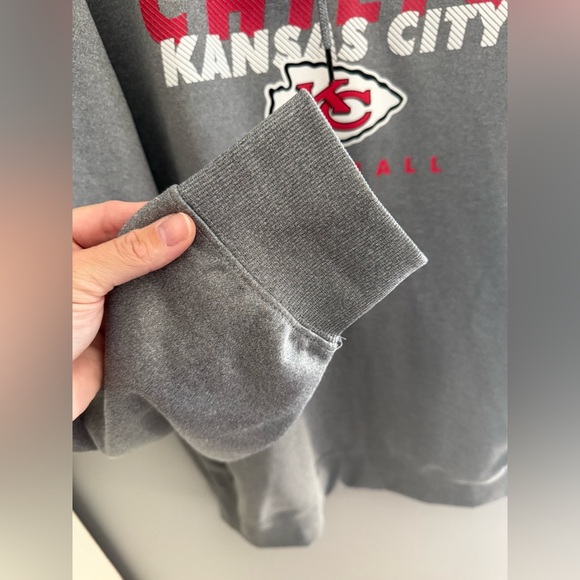 NFL Team Apparel Kansas City Chiefs Pullover Hoodie Men’s SZ XL Zip Pockets Fall - Picture 3 of 8